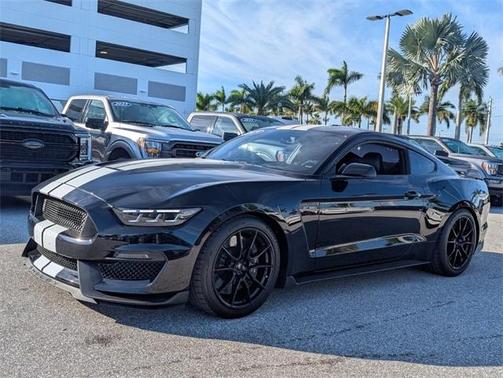 2019 Ford Shelby GT350 Base