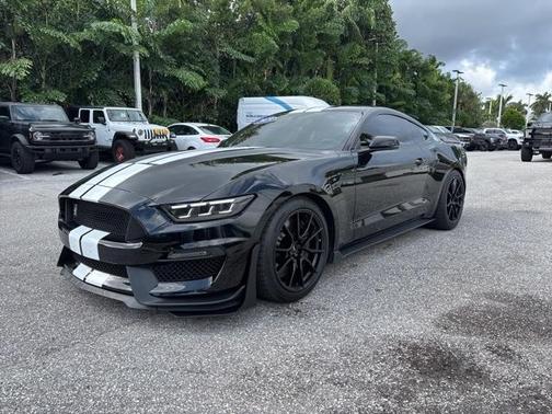 2019 Ford Shelby GT350 Base