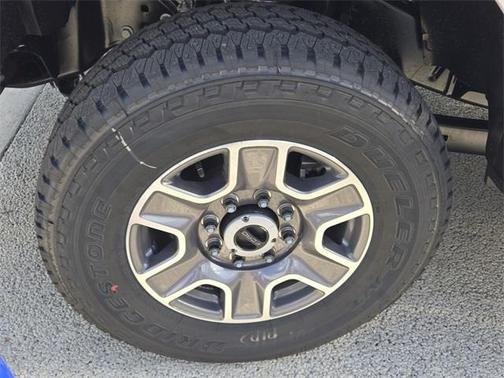 2025 Ford F-350 Lariat Super Duty