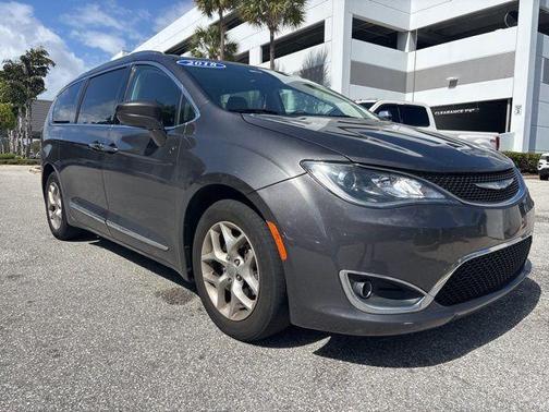 2018 Chrysler Pacifica Touring-L Plus
