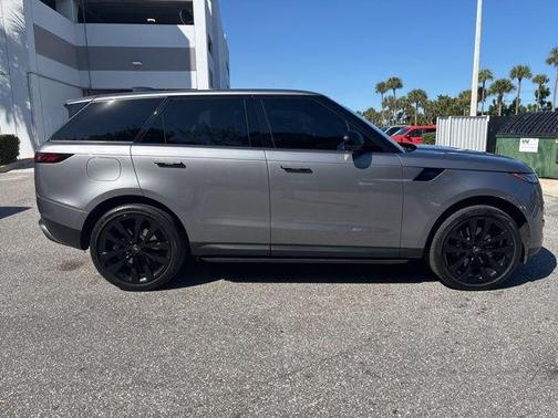 2024 Land Rover Range Rover Sport SE