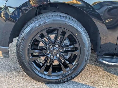 2022 Ford Expedition Max XLT