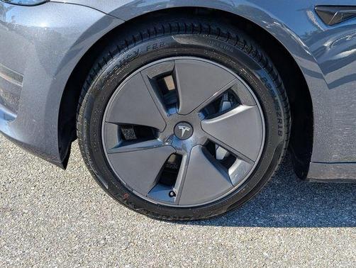 Midnight Silver Metallic 2023 Tesla Model 3 Base