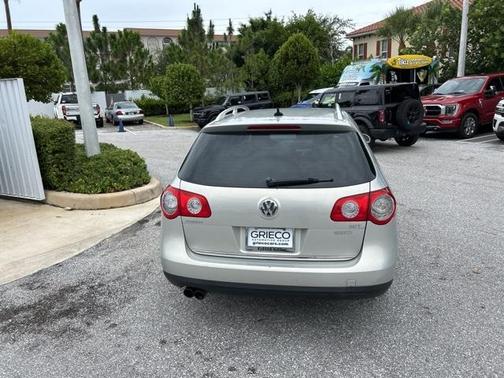 2010 Volkswagen Passat Komfort