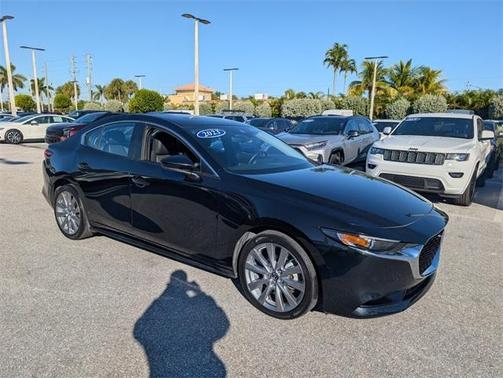 2023 Mazda Mazda3 FWD w/Preferred Package