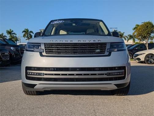 2024 Land Rover Range Rover P530 SE