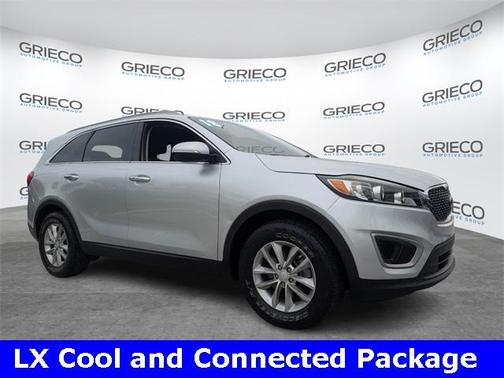 2018 Kia Sorento LX