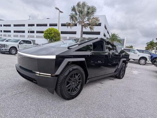 Black 2024 Tesla Cybertruck Base