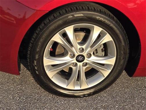 2011 Hyundai SONATA Limited