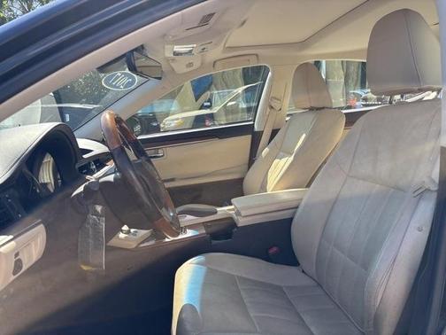 2017 Lexus ES 300h Base