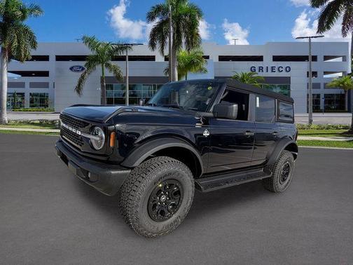 Shadow Black 2026 Ford Bronco Outer Banks