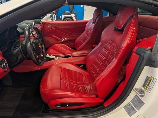 2017 Ferrari California T
