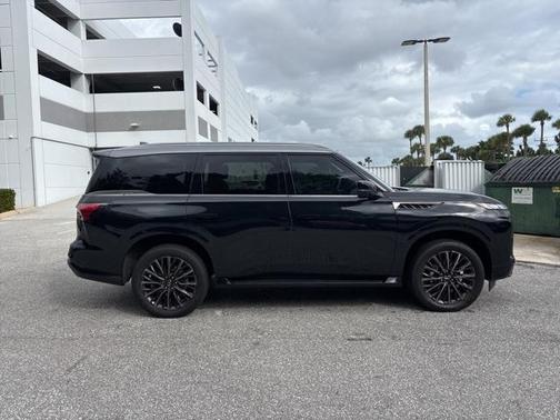 2025 INFINITI QX80 AUTOGRAPH