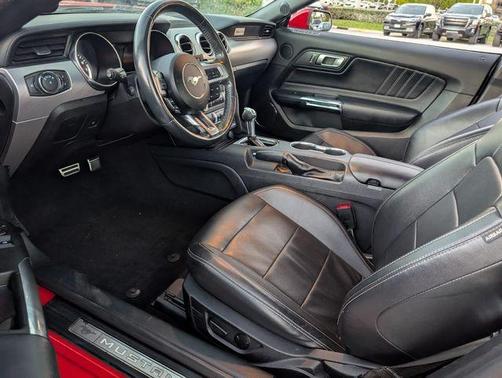 2021 Ford Mustang EcoBoost Premium