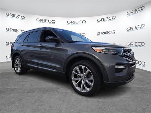 2021 Ford Explorer Platinum