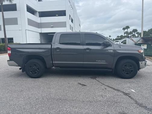 2019 Toyota Tundra SR5