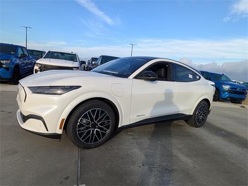 2025 Ford Mustang Mach-E Premium