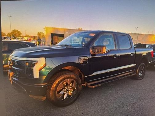 2023 Ford F-150 Lightning XLT