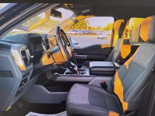 2023 Ford F-150 Lightning XLT