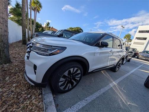 2026 Ford Explorer Platinum