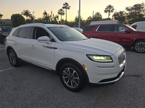 2023 Lincoln Nautilus Standard