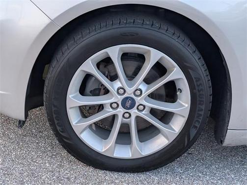 2019 Ford Fusion Hybrid SE