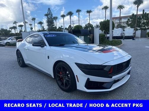2024 Ford Mustang Dark Horse