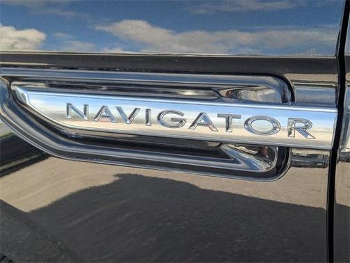 2021 Lincoln Navigator L Reserve