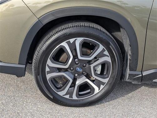 2023 Subaru Ascent Touring 7-Passenger