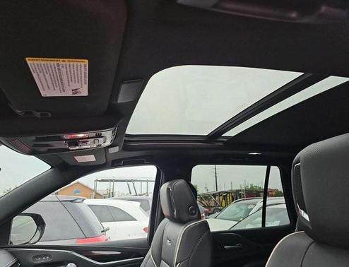 2023 Cadillac Escalade Sport