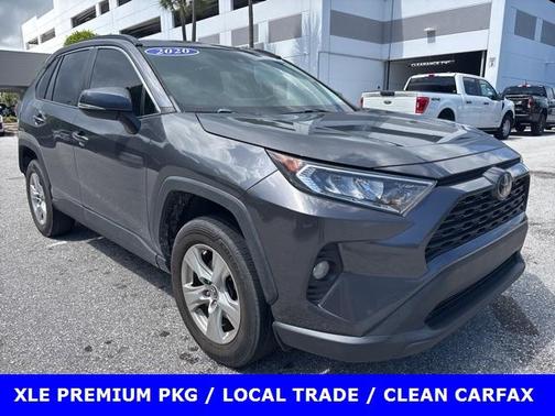 2020 Toyota RAV4 XLE