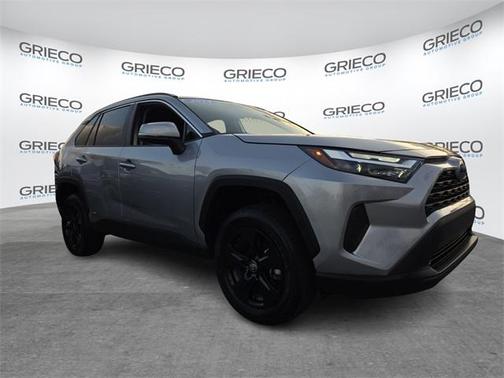 2024 Toyota RAV4 Hybrid LE
