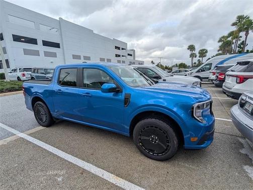 2026 Ford Maverick Lobo Standard