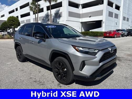 2022 Toyota RAV4 Hybrid XSE