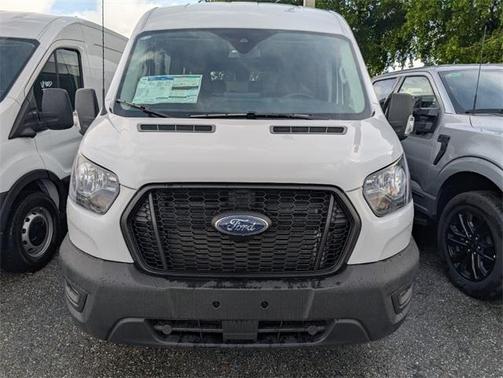 2025 Ford Transit-350 XL