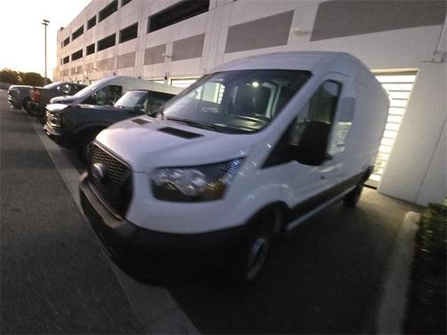 2025 Ford Transit-350 XL