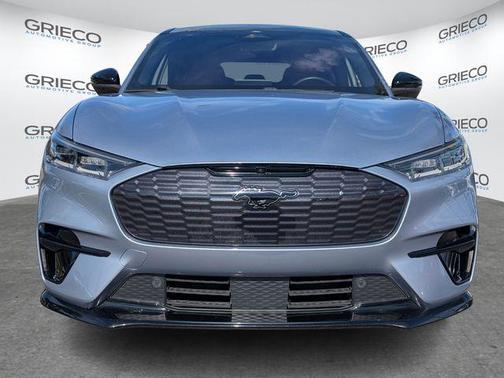 2022 Ford Mustang Mach-E GT