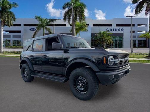 Shadow Black 2026 Ford Bronco Outer Banks