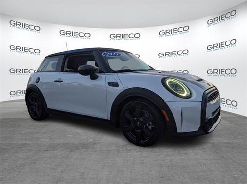 2023 MINI Hardtop Cooper S