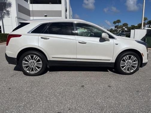 2018 Cadillac XT5 Premium Luxury