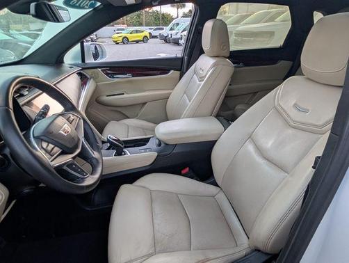 2018 Cadillac XT5 Premium Luxury