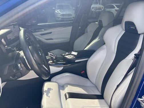 2022 BMW M5 Base