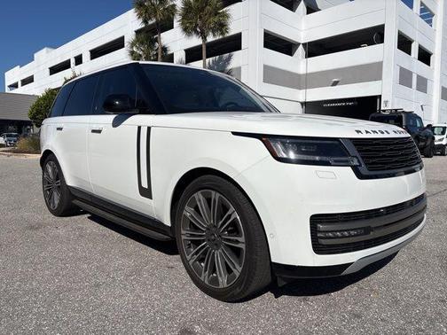 2023 Land Rover Range Rover P400 SE