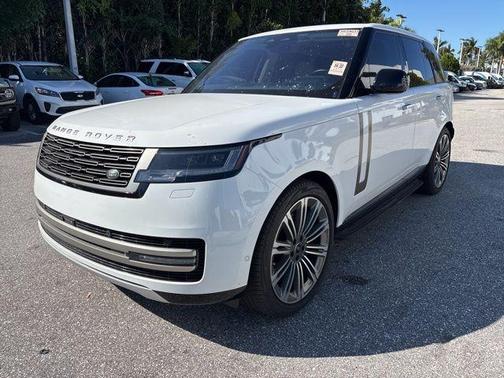 2023 Land Rover Range Rover P400 SE