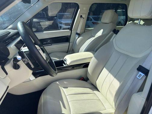 2023 Land Rover Range Rover P400 SE