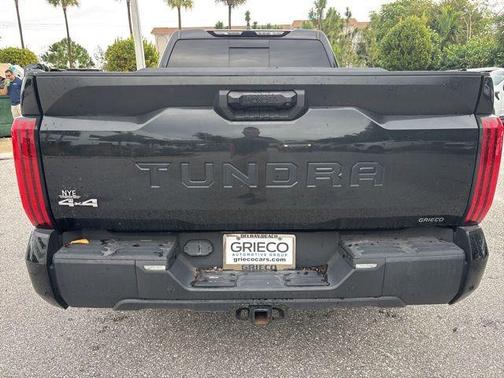 2022 Toyota Tundra SR5