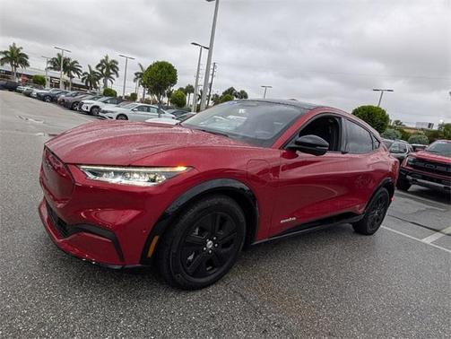 2023 Ford Mustang Mach-E California Route 1