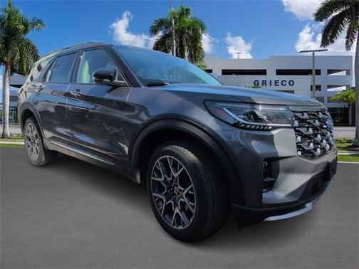 2025 Ford Explorer Platinum
