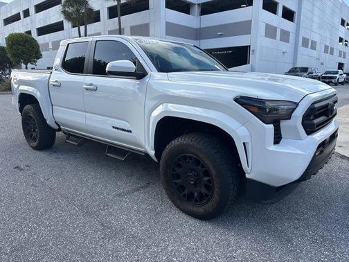 2024 Toyota Tacoma SR5