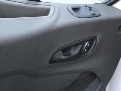 2025 Ford Transit-350 XL